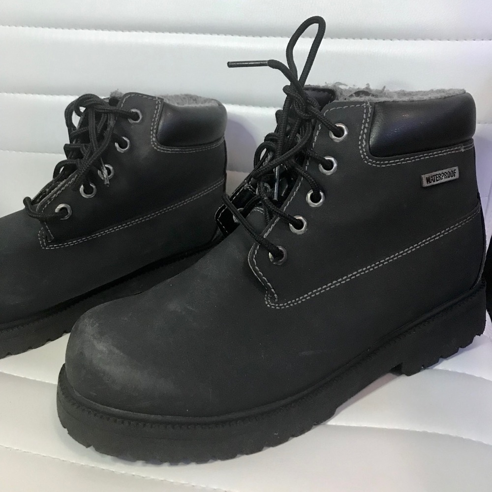 water proof black boots